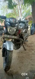 Xtream 200R good condition new model first owner