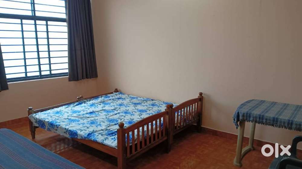 FOR BACHELORS / STUDENTS . 2 ND FLOOR FULLY FURNISHED 2 BHK.