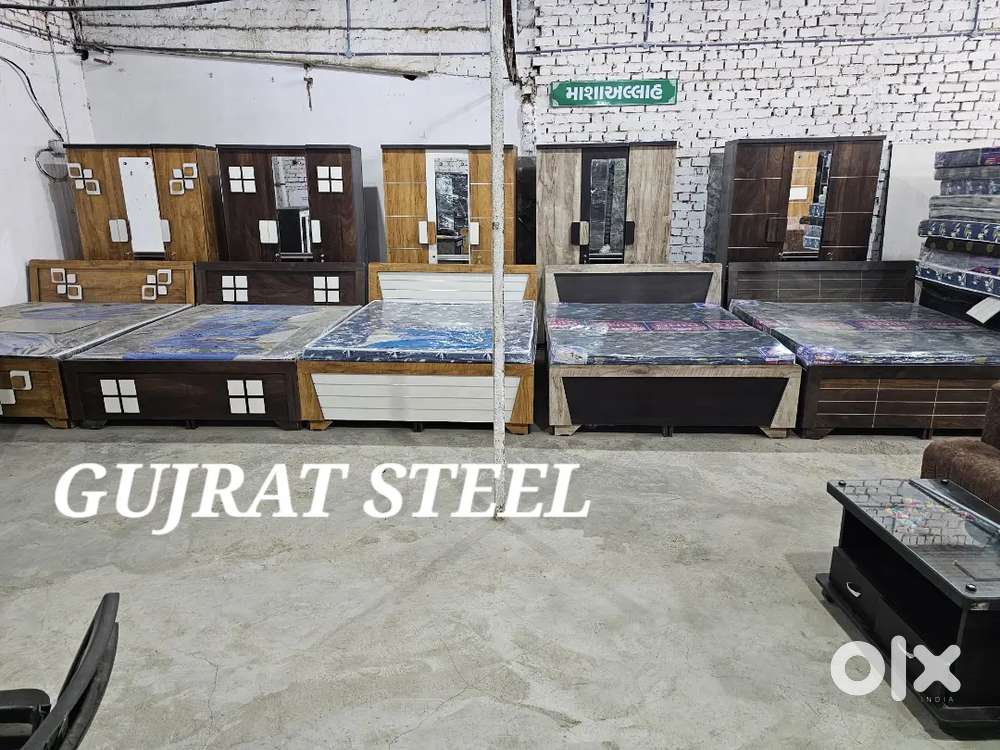 Just now queen size box bed 6x5