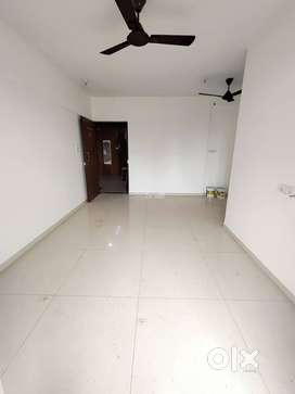 1 bhk beautifull flat available on rent in dattani area G+16 storey