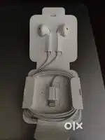 iPhone original earphone