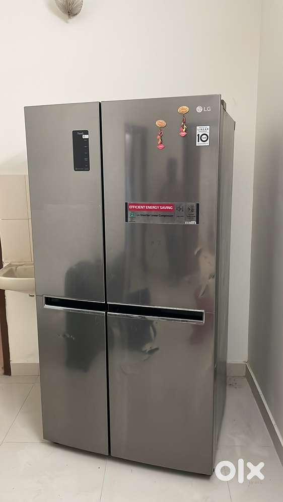 LG THINQ SIDE BY SIDE REFRIGERATOR