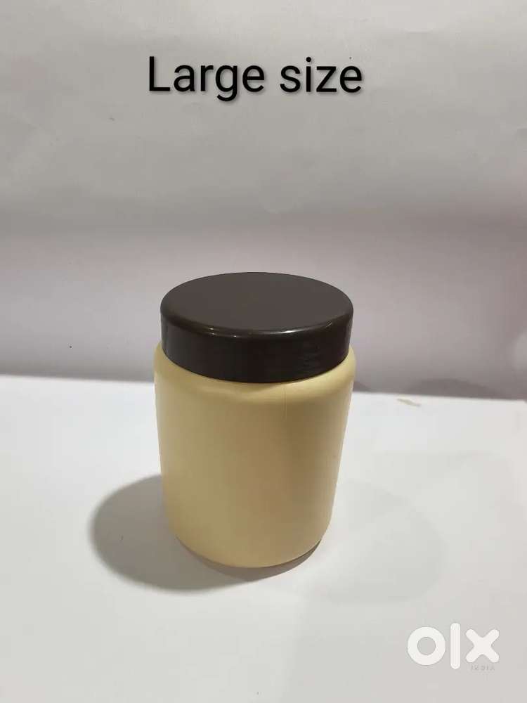 Plastic box