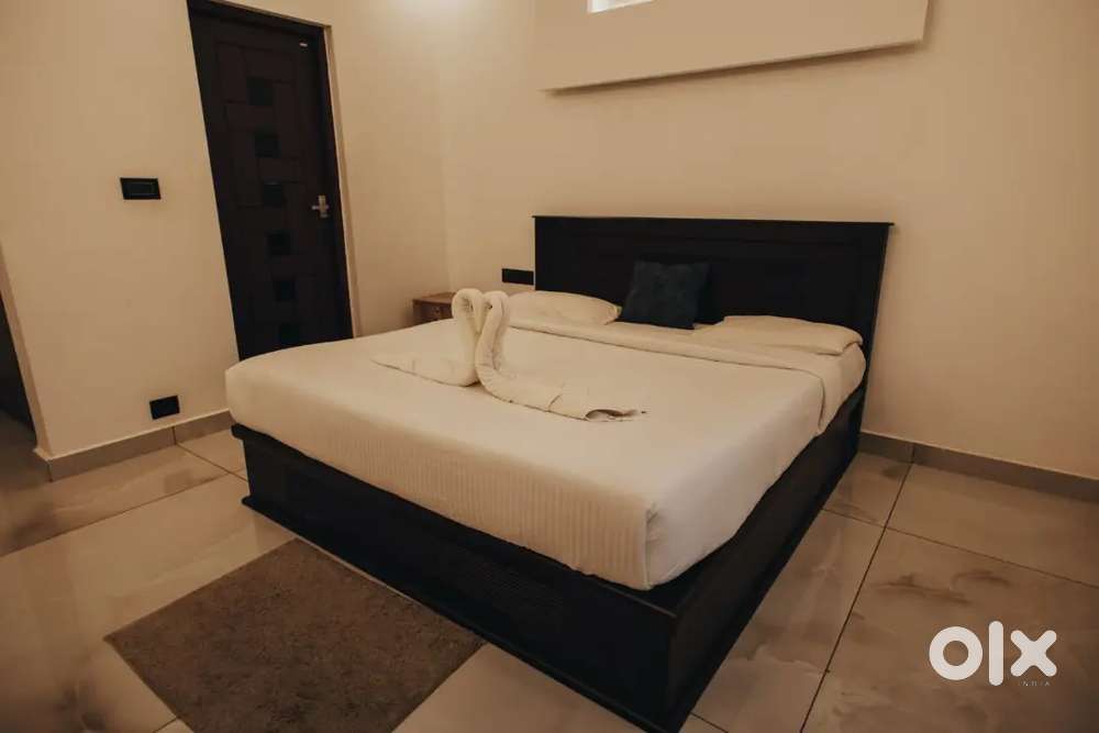 Urgently required Housekeeping cum front office staff