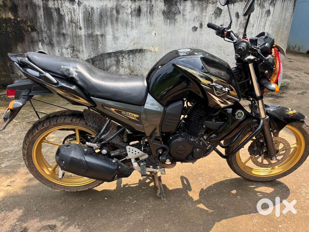 FZ 16 v1 Bike for Sale – Excellent Condition (Like New!)