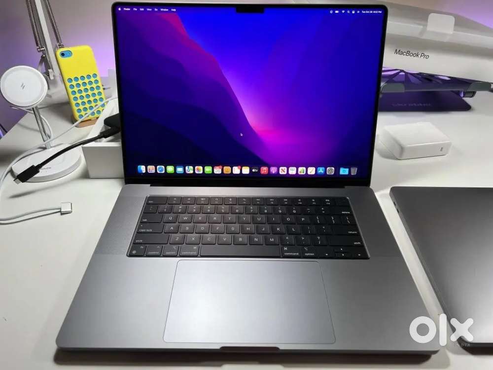 APPLE MACBOOK M1 PRO 1TB  16 INCH