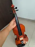 Hardly Used 7-Month-Old Violin with Case & Tuner – Great Condition!