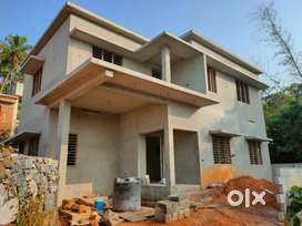 New 4 bedroom house near Parambilbazar
