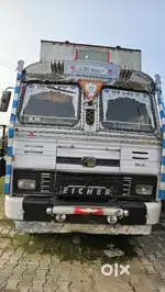 Eicher gaadi