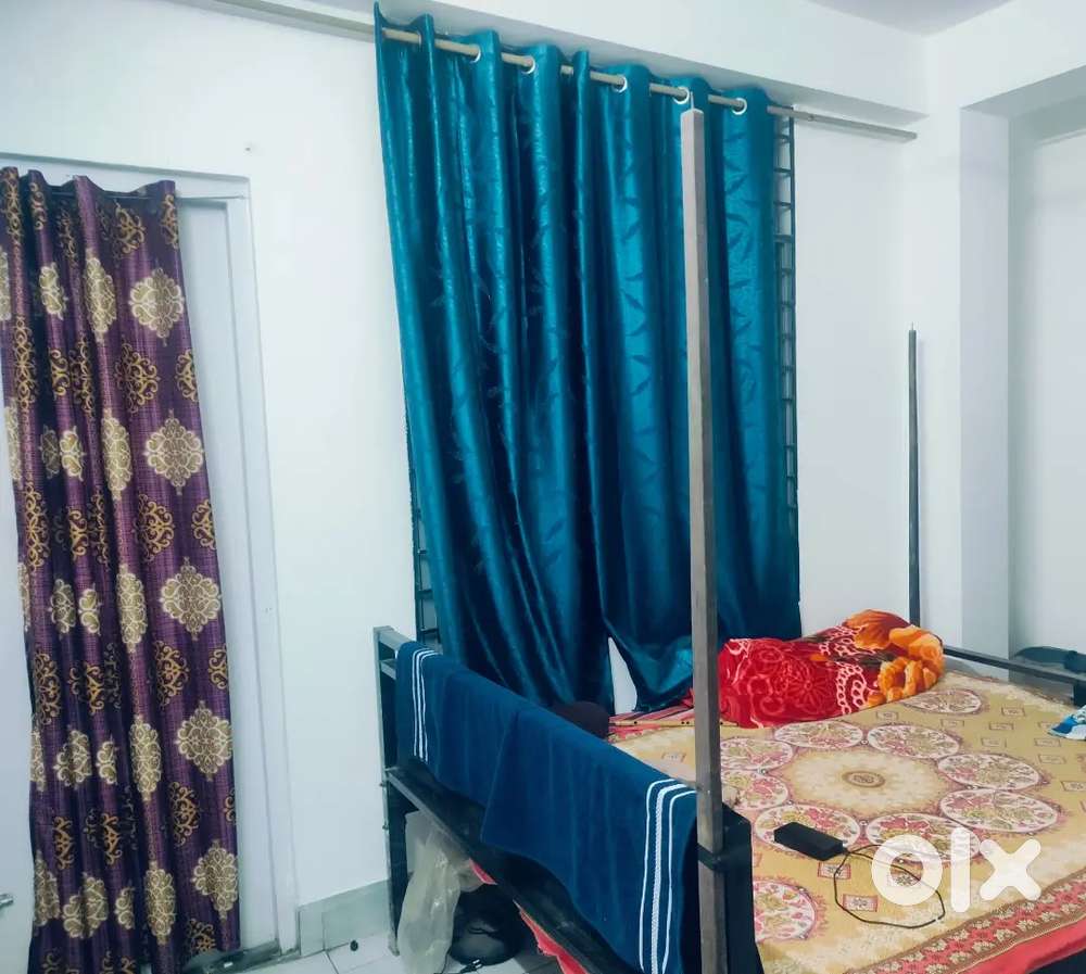 looking for a male roommate, Fully independent , wirless, Beltola