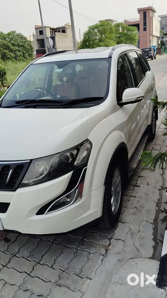 Mahindra XUV500 2015 Diesel 92000 Km Driven
