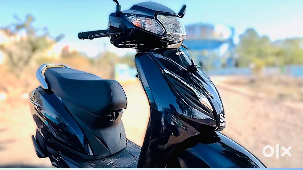 1 YR OLD HONDA ACTIVA BLACK BRAND NEW CONDITION
