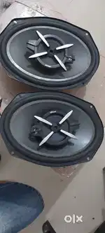 Maxal Speakers 500  watts for sale (2 Speakers 500 watt each )
