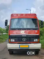 TATA LPT 2518 2013 MODEL