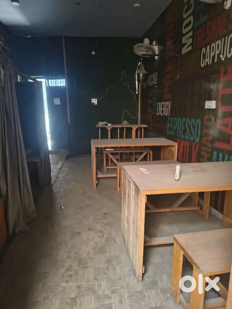 Furnished fast food restaurant for rent