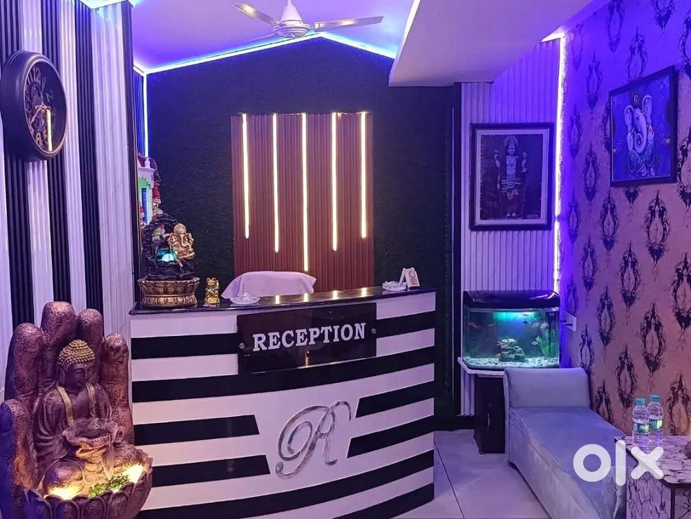 Parlour for therapy center