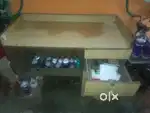 Computer table