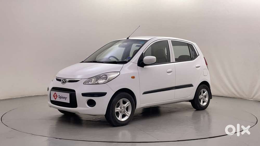 Hyundai i10 Sportz AT, 2010, Petrol