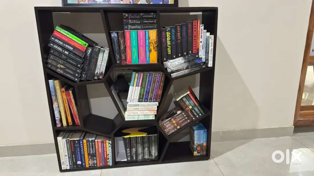 Wooden Bookshelf (Only Shelf)