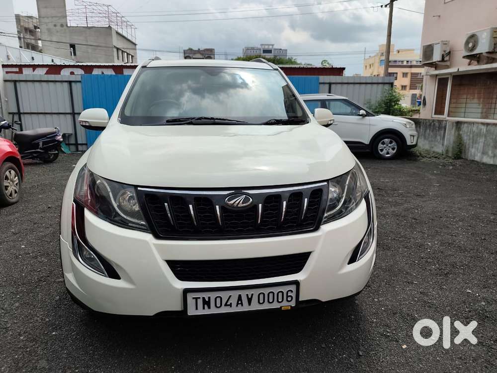 Mahindra XUV500 2.2 W10, 2016, Diesel