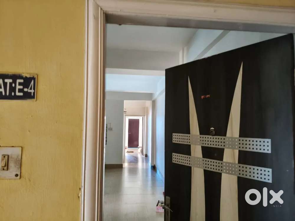 Rent @ Lakshewari Bhawan, Jalukbari