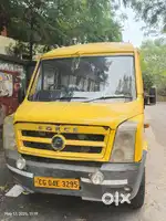 Force traveller 18seater