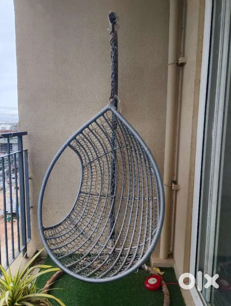 New swing with stand