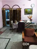 2 BHK floor.. Independent entry.. Non drinker and Vegetarian pref.