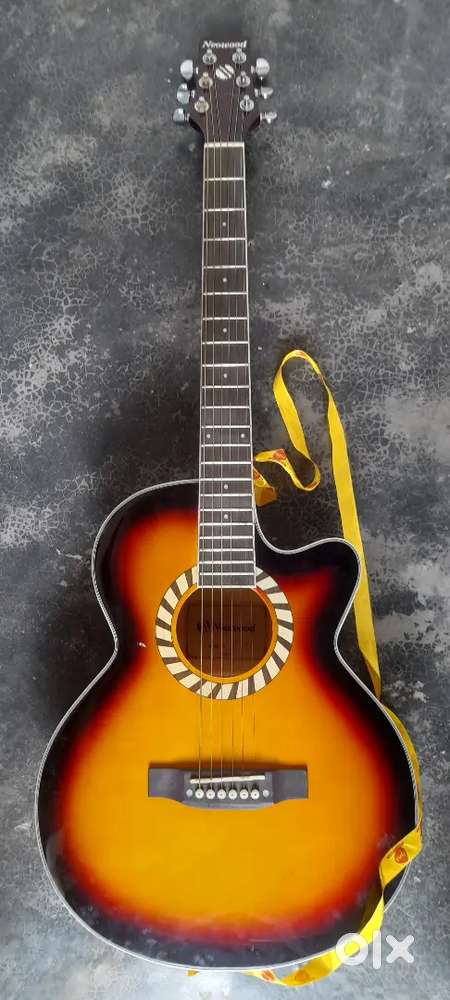 Neowood red black yellow guitar
