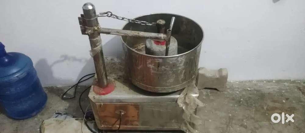 Wet Idli Dosa Batter Maker Machine, Capacity: 3 L, For Commercial