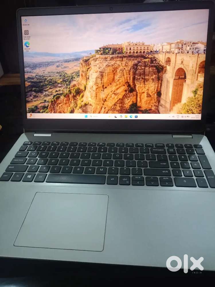 Laptop -Dell Inspiron 15 Intel Core i3 10th Gen.