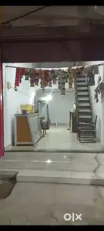 Double storey shop for rent