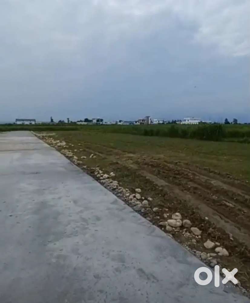 150 gaj 25 ft front plot sale doiwala kheri