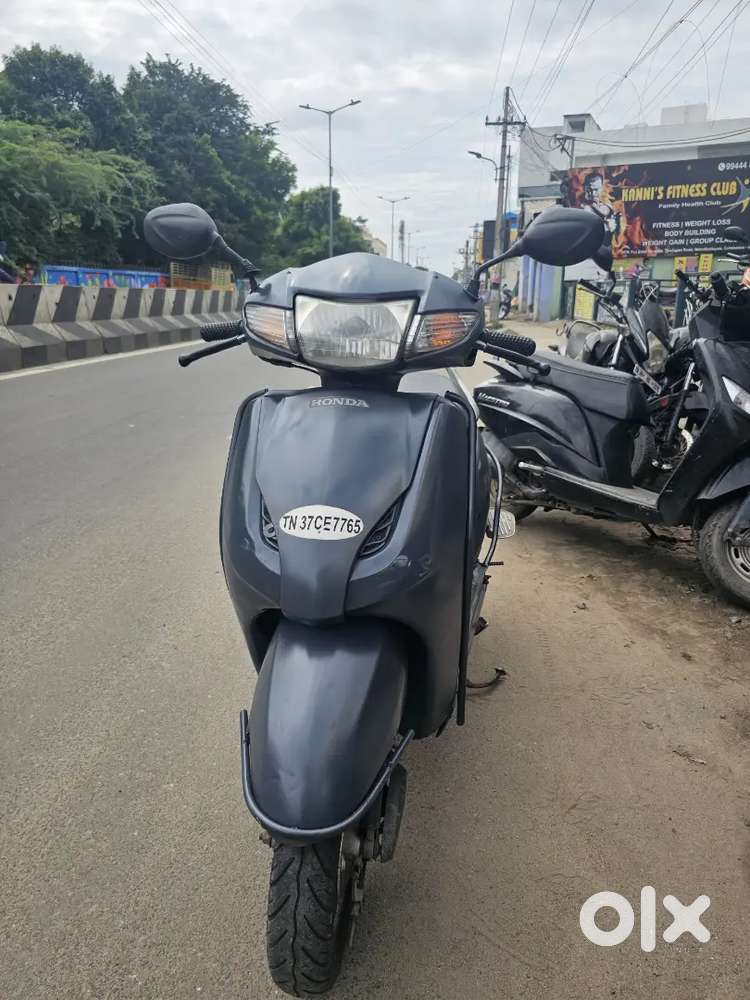 2013 Honda Activa Coimbatore reg self start engine 100 percent