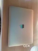 Macbook Ratina Slimest laptop in the world