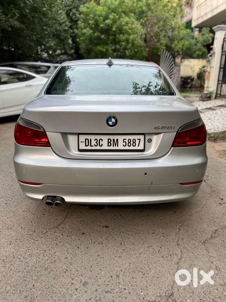 BMW 5 Series 3.0 525i Sedan, 2010, Petrol