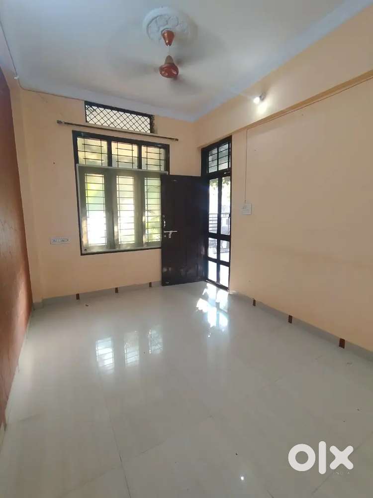 2-Bhk/House G-Foor,sch.no-114-1,Family & D-Member's OM Real Estate