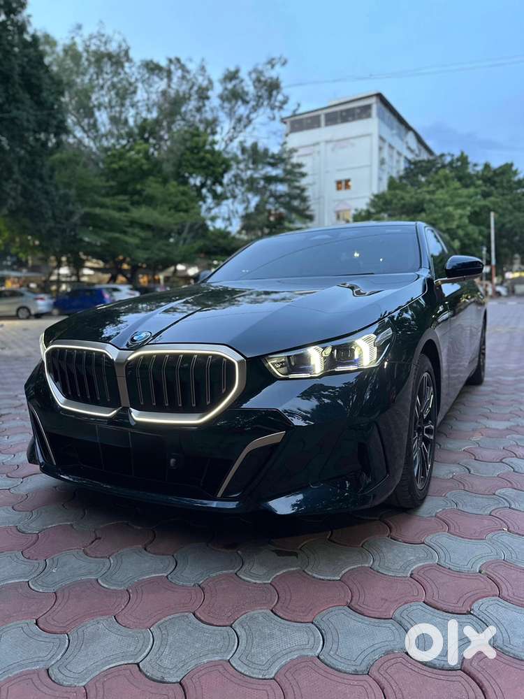 BMW 5 Series 2025
