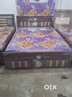 Brand new Queen size bed without storage with mattress in wholesale p