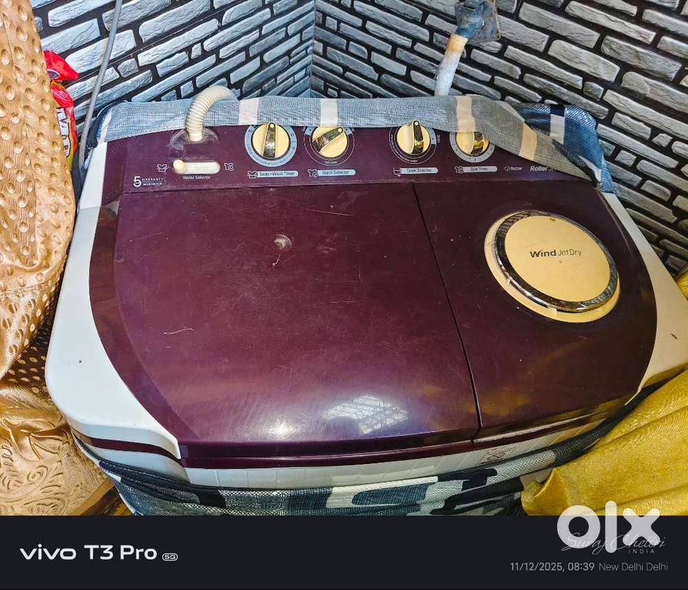 LG Semi Automatic washing Machine