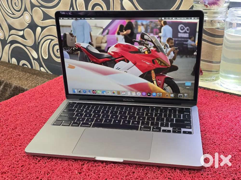 Apple Macbook Pro 2020 i5/16gb/512gb 13inch Retina Display Touchbar