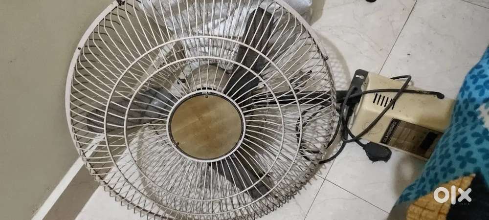 Almonard wall fan