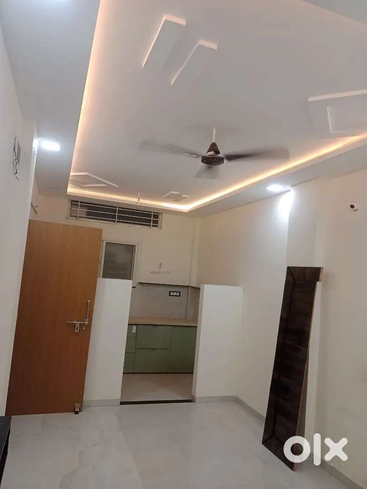 1BHK FLAT AVAILABLE FOR RENT BOYS AND GIRLS