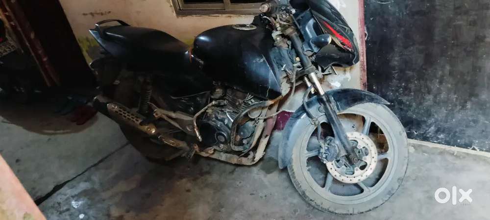 Bajaj pulsar 150, Milage - 50km\h