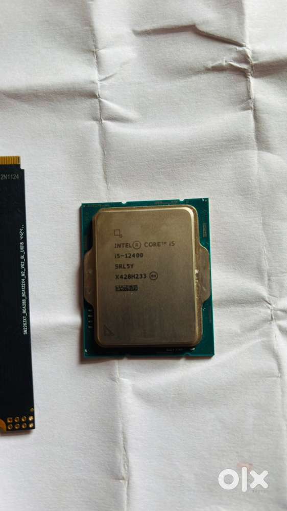 Intel i5-12400f processor and 512gb Nvme ssd