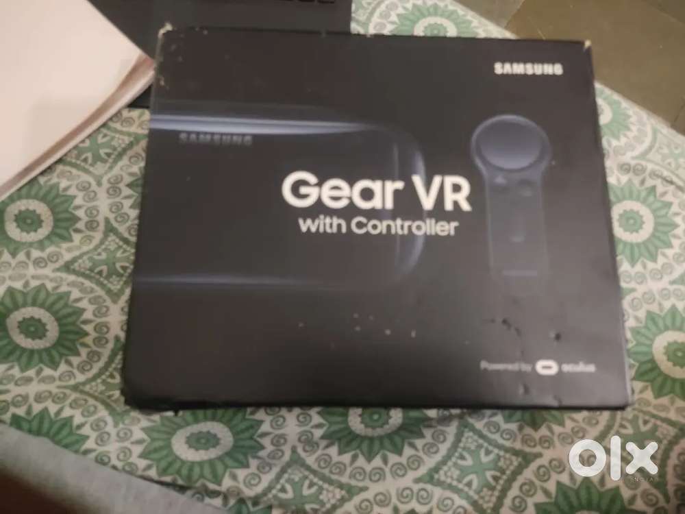 Samsung VR with controller