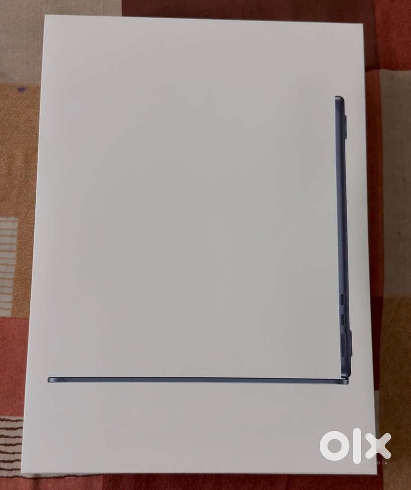 Apple macbook air m4 3 years warranty upgraded