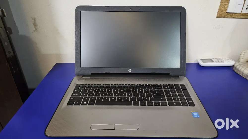 HP laptop mint condition i3 processor 12GB RAM 1TB HDD