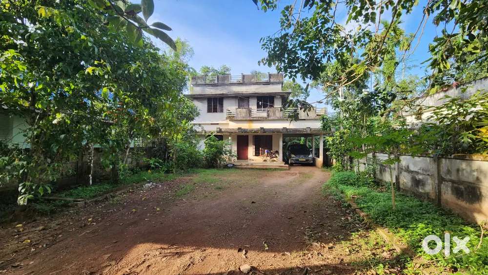Plot for sale ( including house)