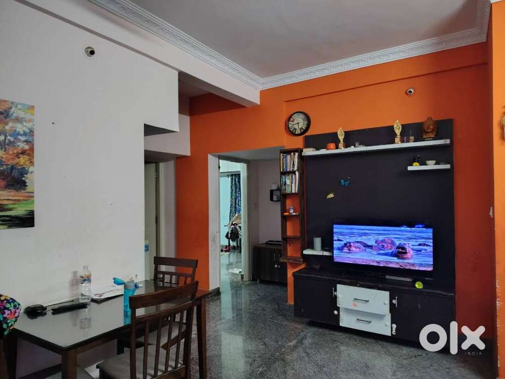 Spacious 2BHK House with excellent wardrobes and attached bathrooms.